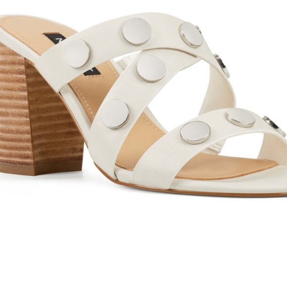NWoT NINE WEST YOANA SANDAL ultra bright WHITE (5.5) - Picture 1 of 10